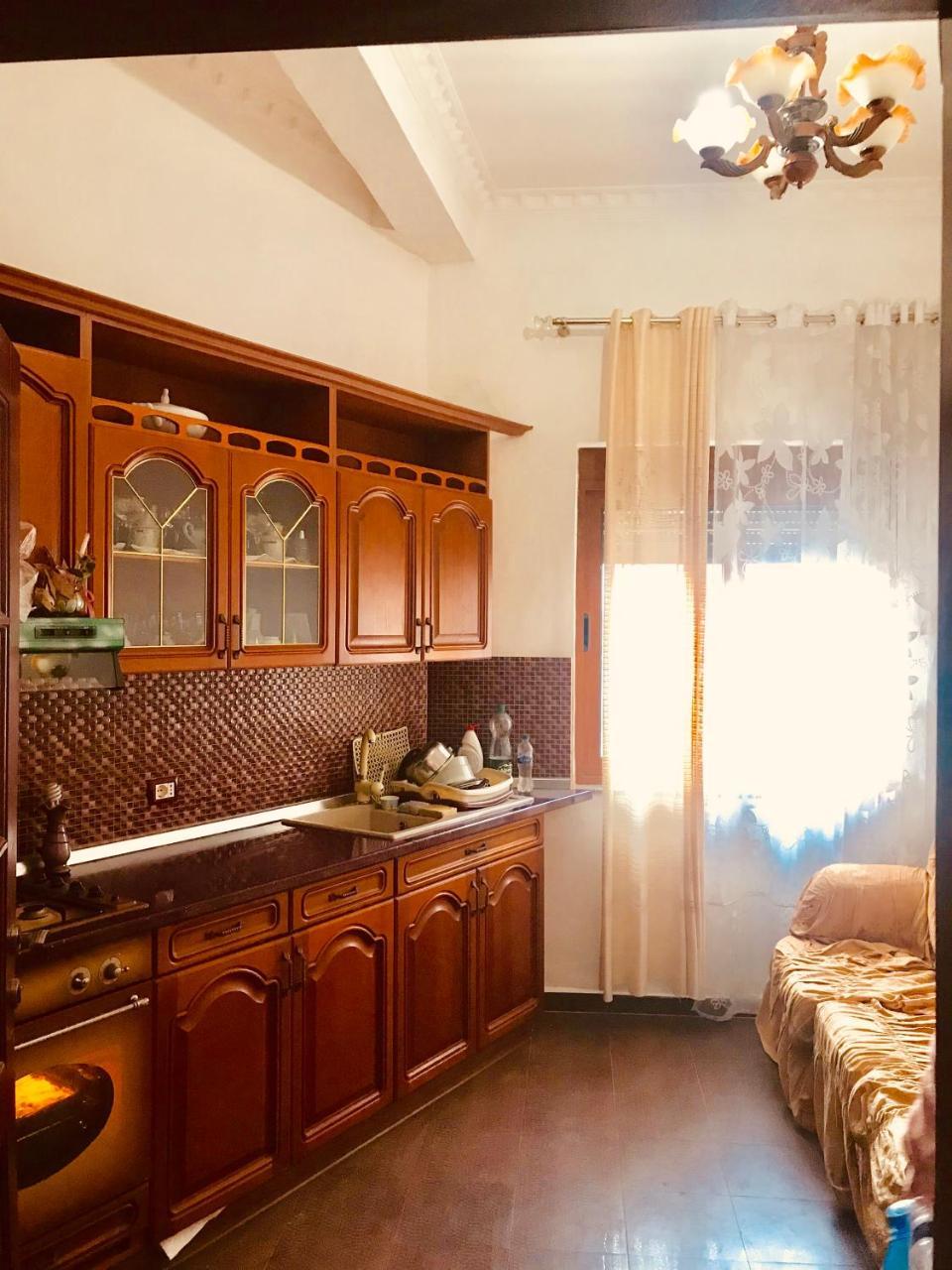 Port Side Rooms Durres Bagian luar foto