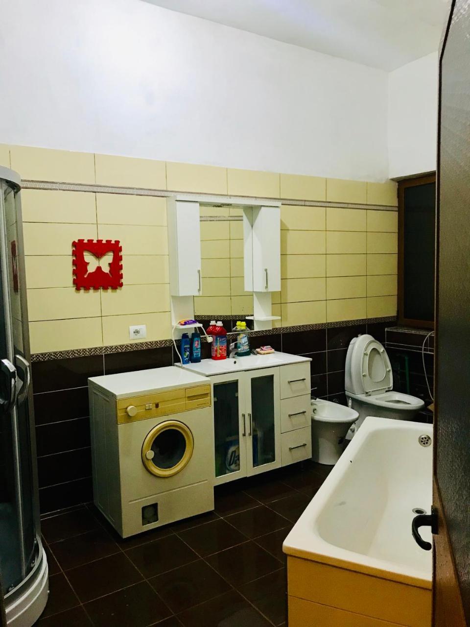 Port Side Rooms Durres Bagian luar foto