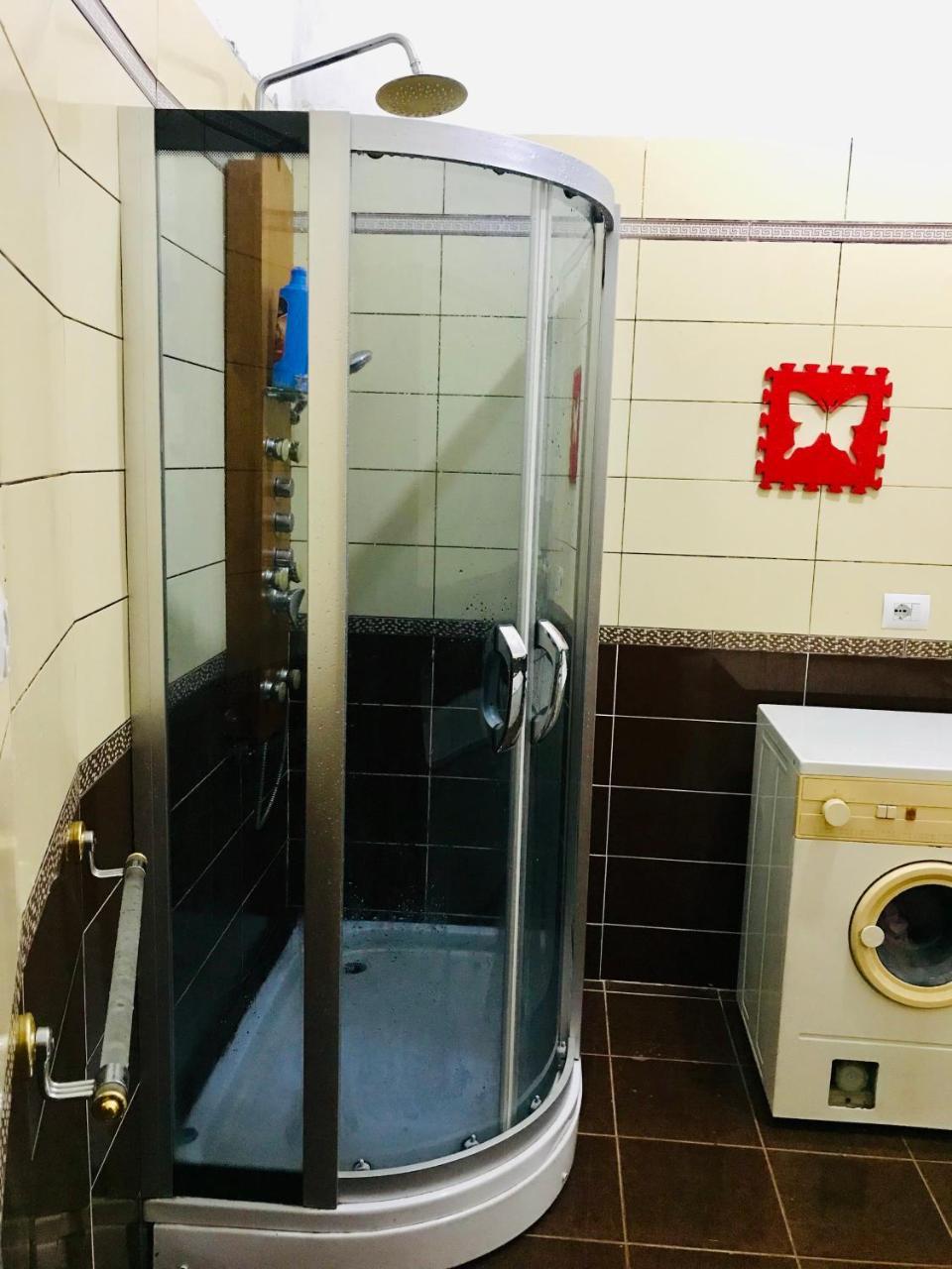 Port Side Rooms Durres Bagian luar foto